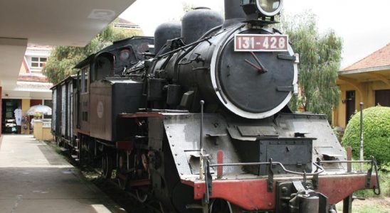 Kết quả hình ảnh cho tàu Đà Lạt- Trại Mát