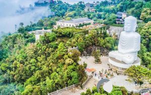 Chùa linh ứng bà nà