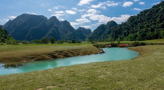 Hữu Lũng mang trong mình một khung cảnh trong lành
