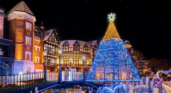 Công viên Shiroi Koibito về đêm