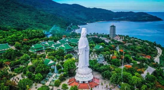 Chùa Linh Ứng Bãi Bụt Sơn Trà chốn bình yên giữa lòng Đà Nẵng